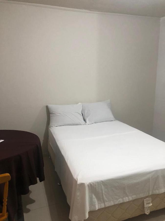 City Hotel Ижуи Екстериор снимка